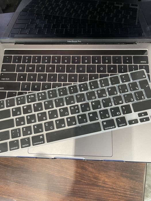 MacBook Pro 13ʼ /1Tb SSD /i7 /16Gb/Touch Bar