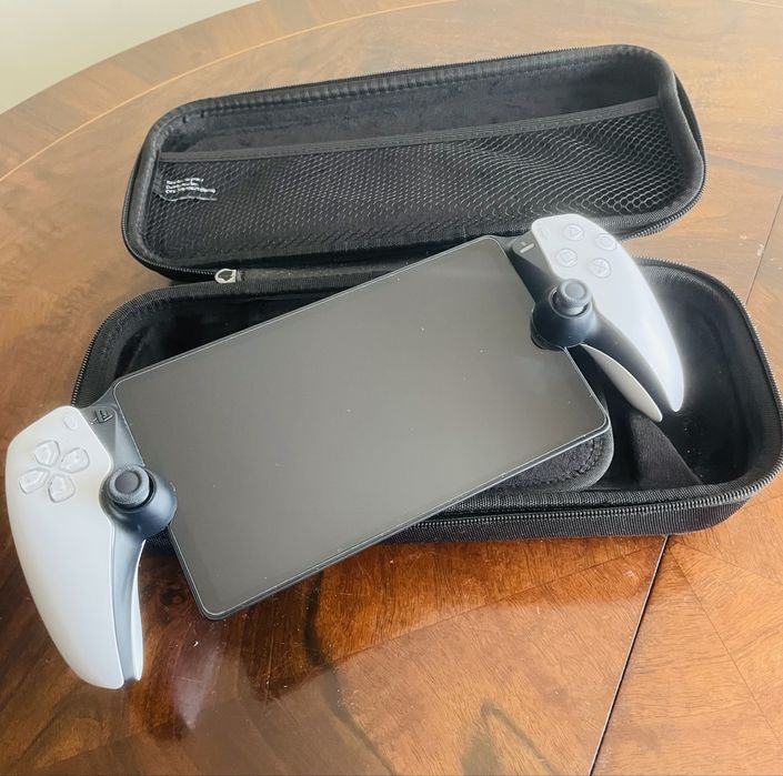 PS Portal + Extras