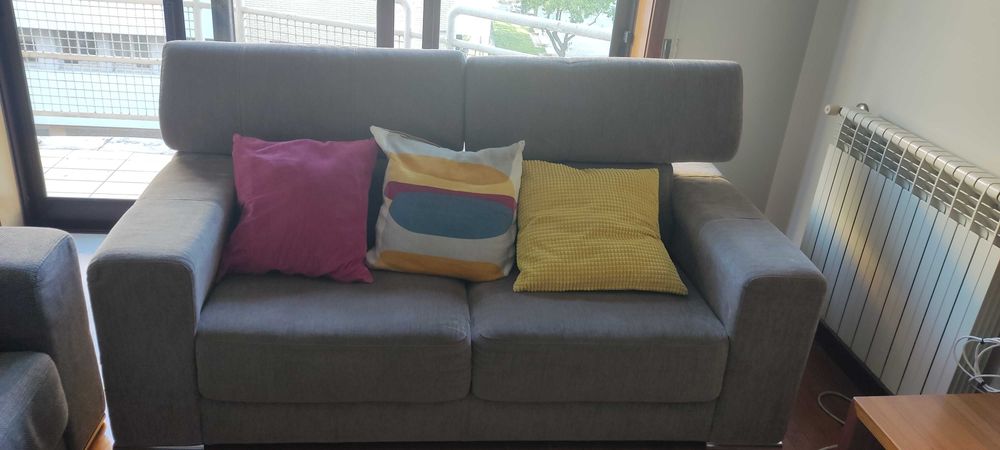 Sofá 2 lugares tecido