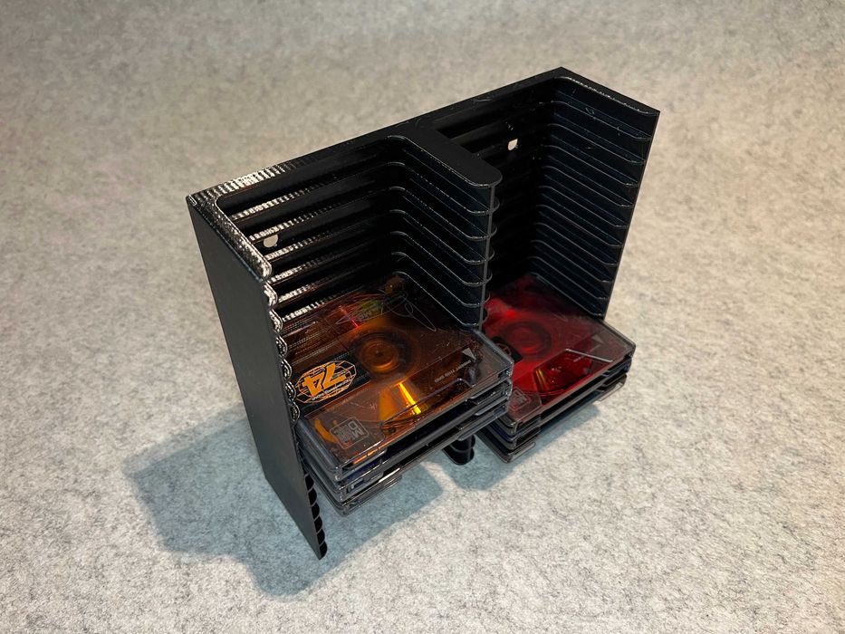 Stojak ścienny na 30 płyt MD MiniDisc