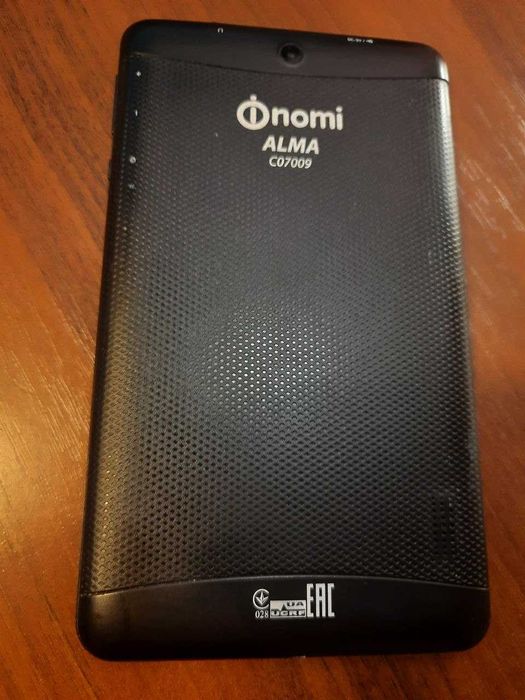 Планшет Android Alma.
