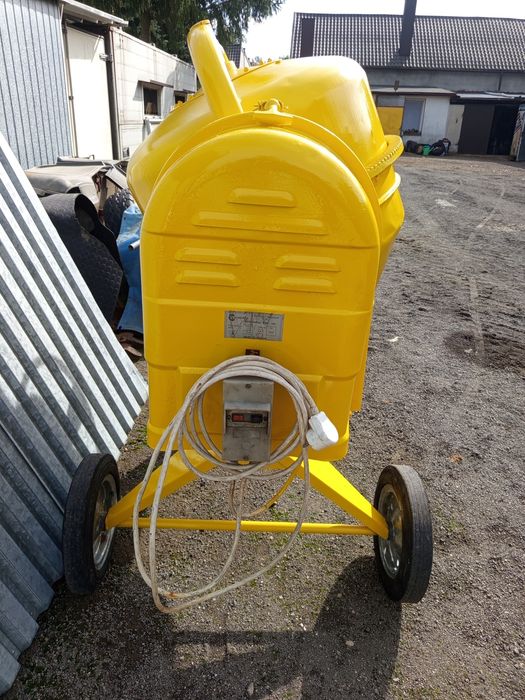 Betoniarka  Duża 150 L na 220v-400V