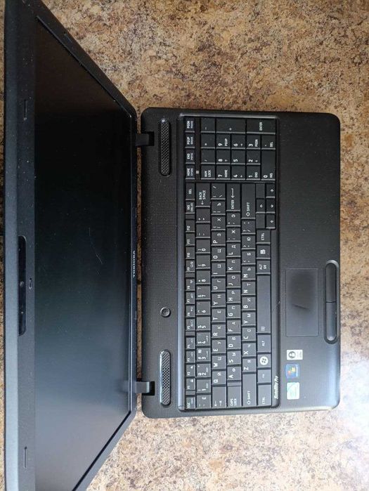 Ноутбук Toshiba Satellite Pro C660