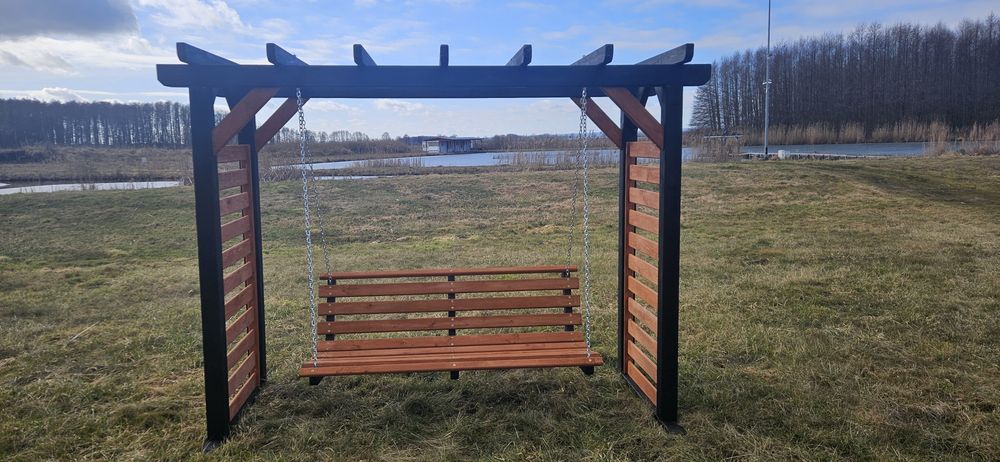 Huśtawka ogrodowa pergola
