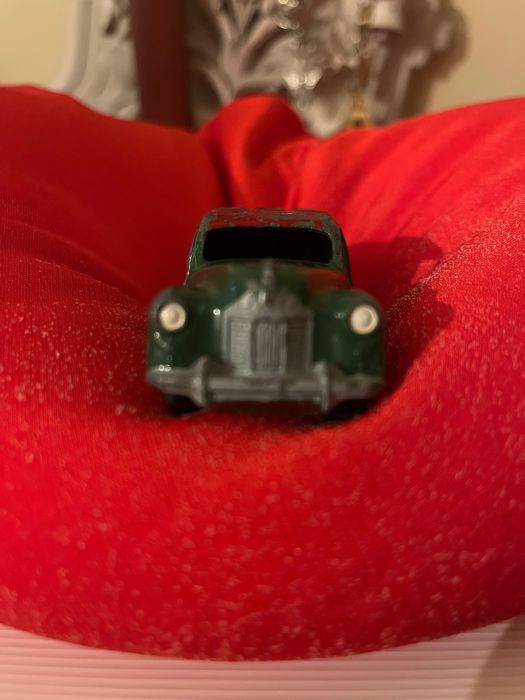 Dinky Toys Austin Van SHELL