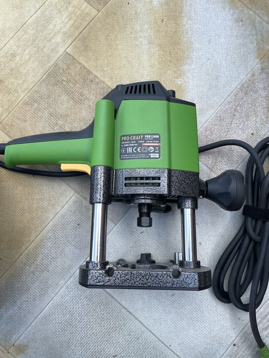 Продам Фрезер Procraft POB1200H