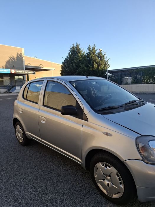 Toyota Yaris vvti