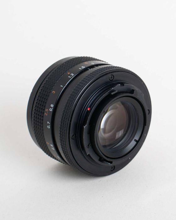 Carl Zeiss Planar 50mm f/1.7 Objectivо