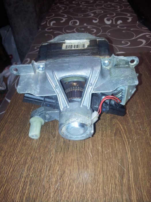 Стиральная машина whirlpool awt 2295 по запчастинах