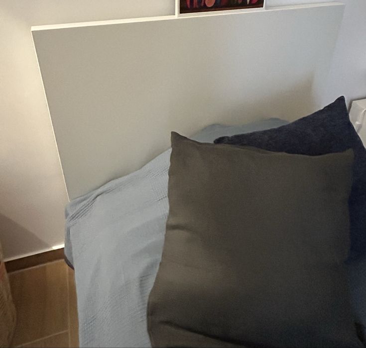 Cama de criança branca