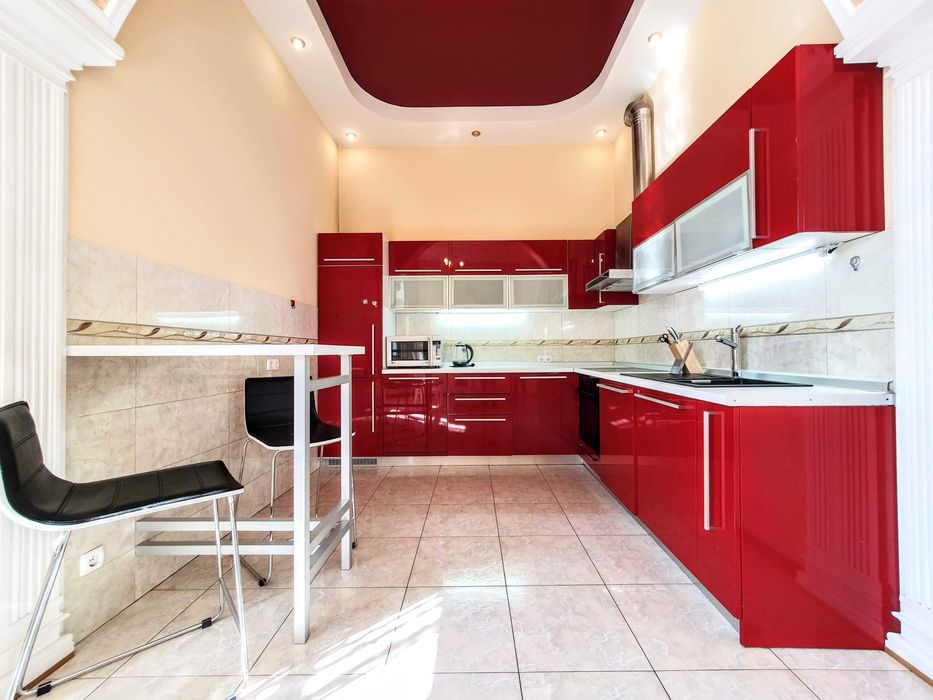 Здається 5-ти кімнатний БУДИНОК з ремонтом, котел на дровах/генератор.