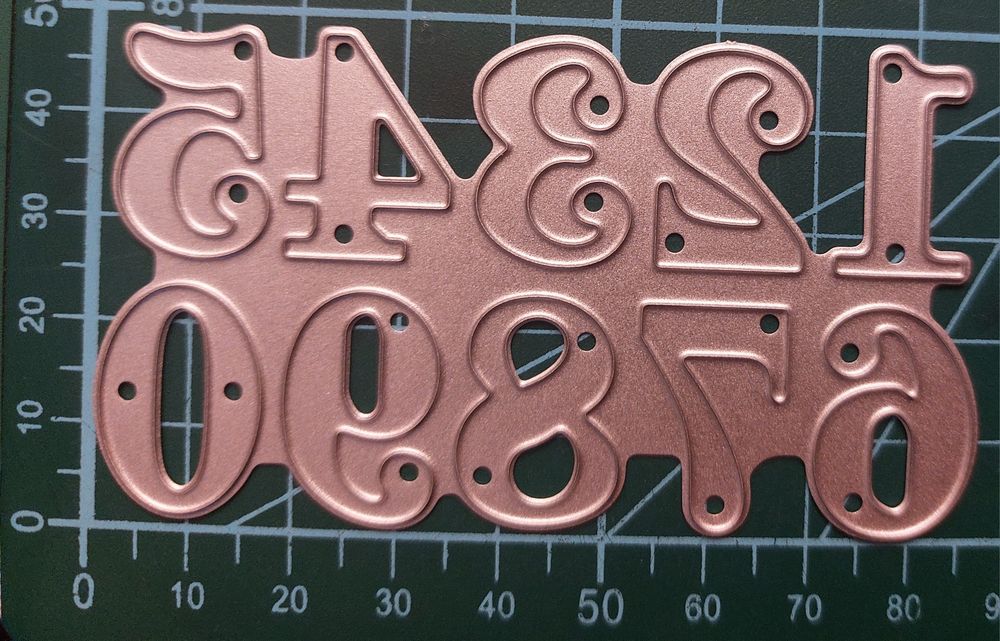 540. Wykrojnik liczby cyfry scrapbooking