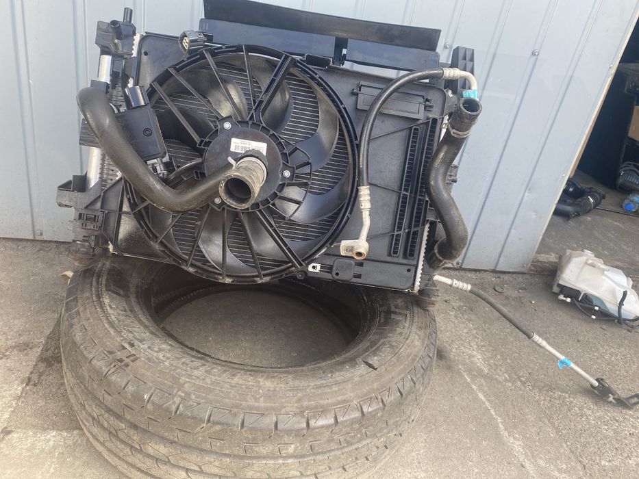 Pas chlodnice belka Ford Focus MK3 1.0 Ecoboost