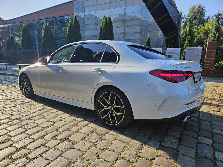 Mercedes C klasa AMG na ślub! Nowy model, luksus – WOLNE TERMINY 2026!