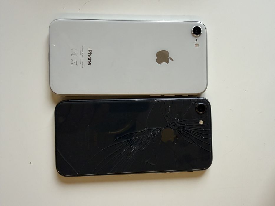 2 iphones para peças