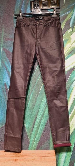 Spodnie woskowane Top Secret