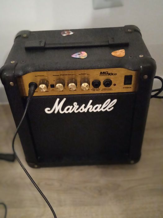 Głośnik Marshall MG10CD