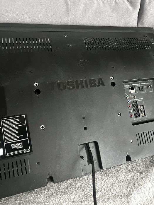Telewizor Toshiba 32 cale uzywany sprawny