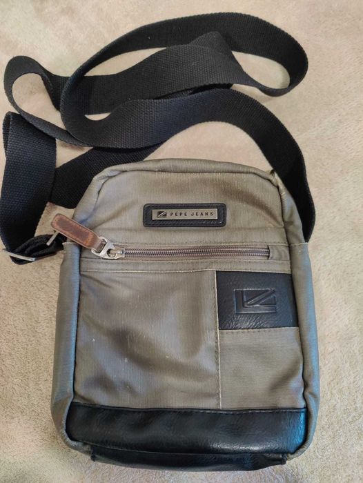Mala tiracolo Pepe Jeans em excelente estado 20x23 cm
