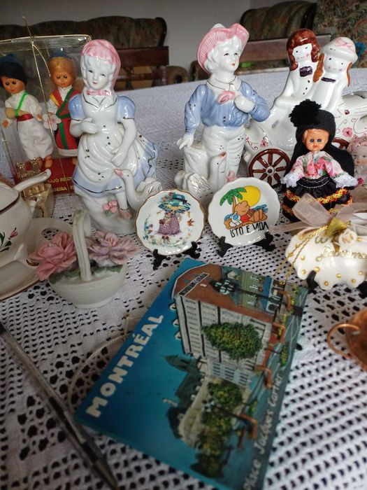 Peças decorativas diversas