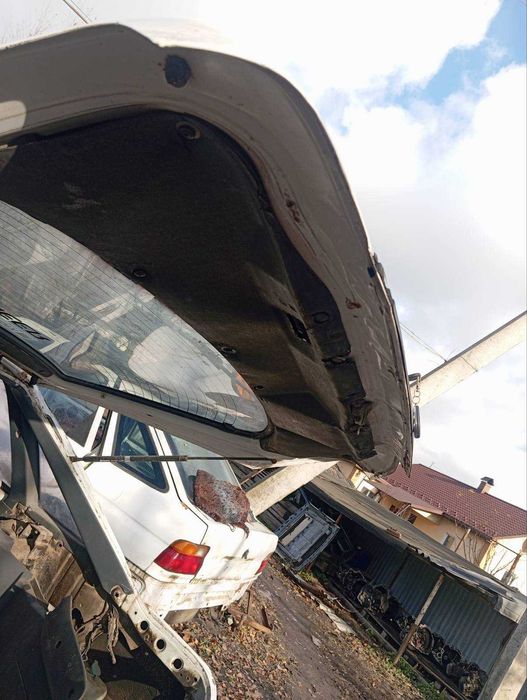 Кришка багажника Mazda 626 gc ляда задня мазда 626 жц хечбек