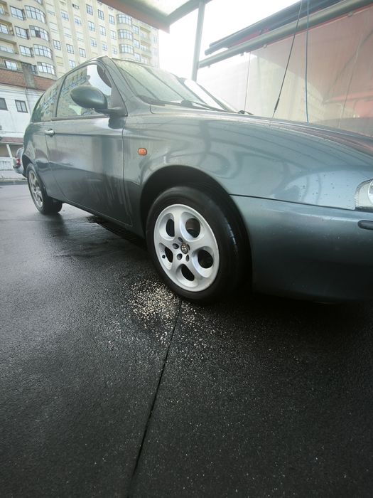 Alfa 147 1.6 TS 120CV BOSE