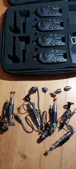 Cигнализаторы поклевки со свингерами и пейджером Hirisi B1203S набор