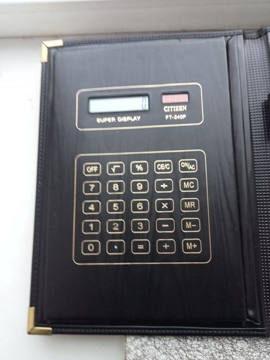 Нові калькулятори CITIZEN.