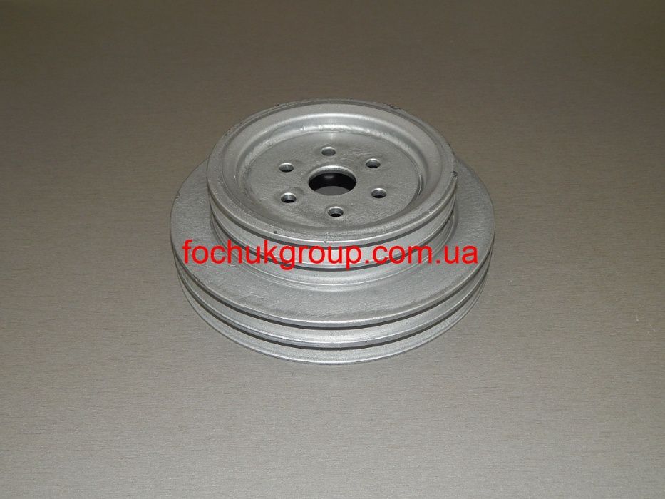 Шків водяної помпи на Mercedes 814, 817, 1117, 1320 - OM366