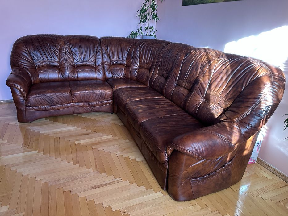 Продається шкіряний кутовий диван розкладний