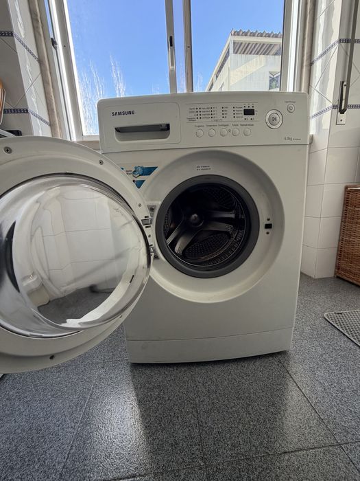 Máquina de Lavar Roupa Samsung WF7600NAW 6KG