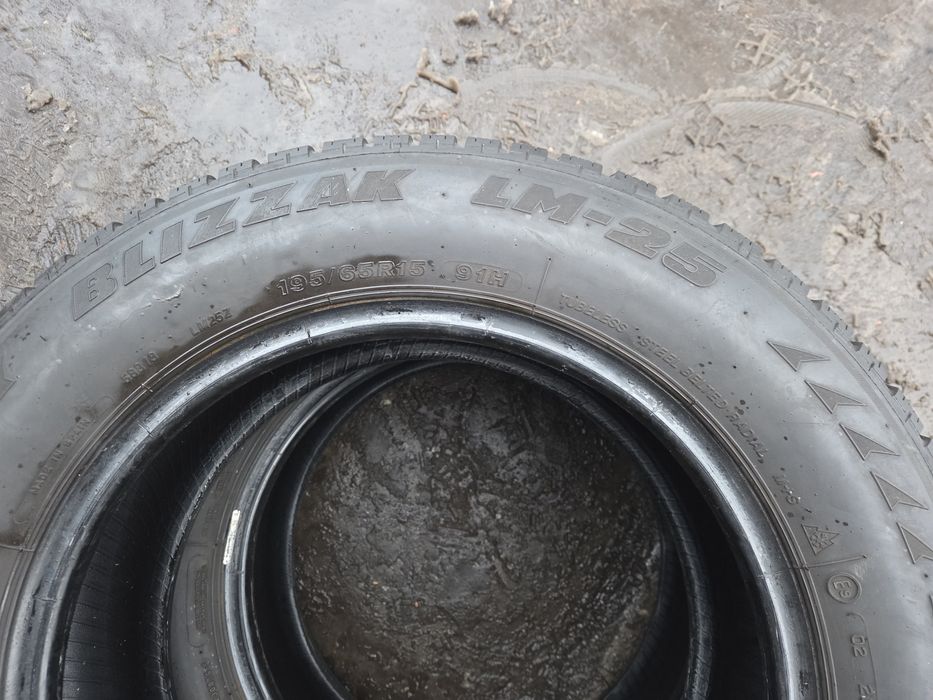 Шини зимові 195/65/r15, Bridgestone Blizzak LM-25.