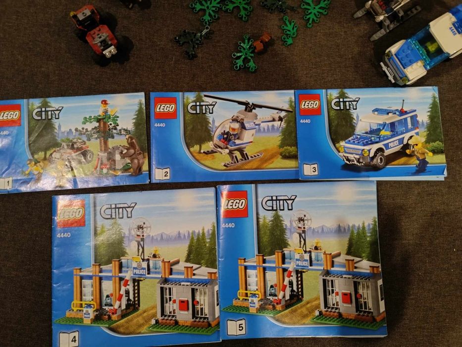 LEGO City 4440 Leśny Posterunek Policji - Niekompletny Zestaw