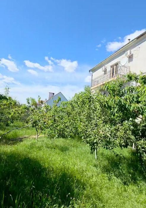 Продам будинок 3 пов. Царське село вул. Квіткова, 10 соток (204-743)