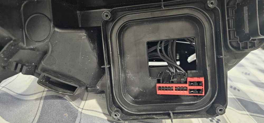 Farol Renault Megane Carrinha Full Led 2017