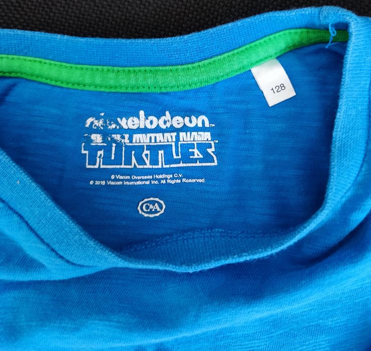 Conjunto 3 T-shirts criança - tamanho 128 - 7/8 anos