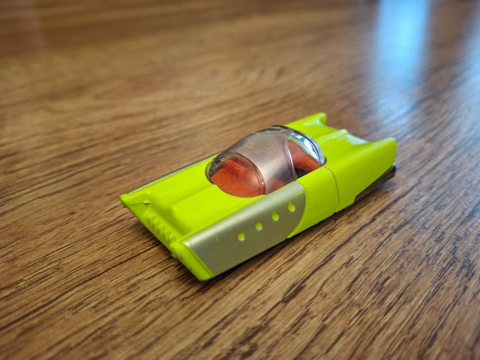 Hot Wheels samochodzik