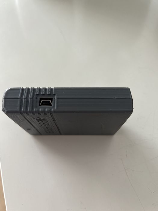EasyFlash 3 (EF3) – Multicartridge do Commodore 64 / C128 + Obudowa 3D
