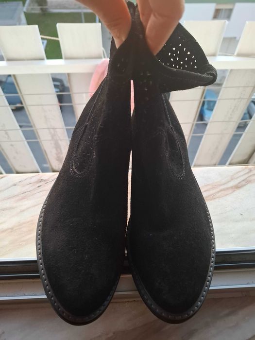 Botas estilo texanas em pele genuína