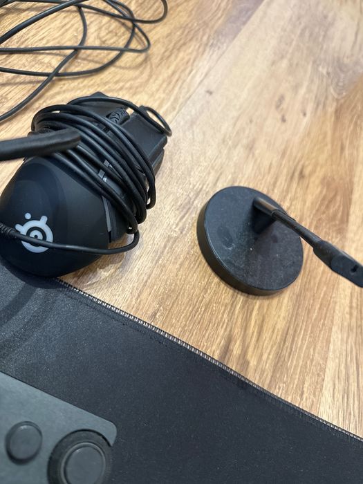 Słuchawki mysz podkładka pod mysz i mouse bunggy