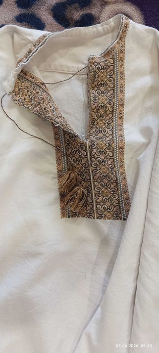 Вишиванка, продам