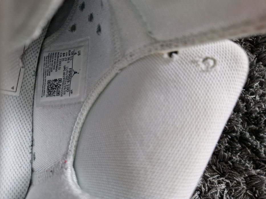 Dziecięce buty firmy NIKE JORDAN MVP roz 36,5 idealne na jesień