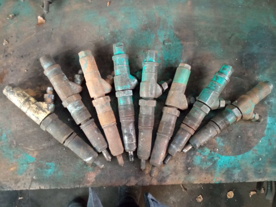 Форсунки бу в количестве 16 штук