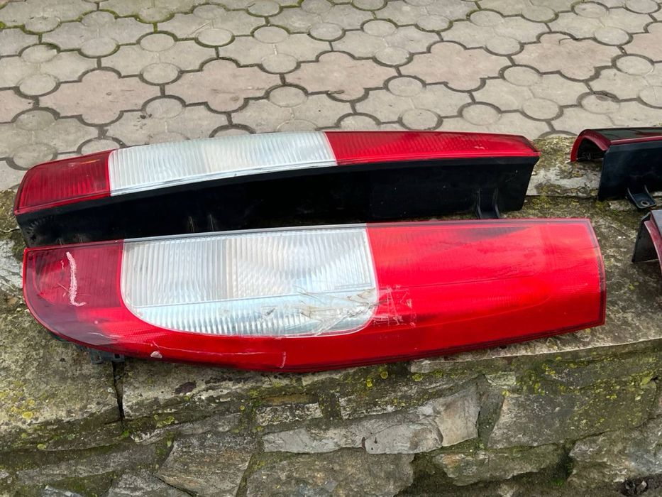 Задні стопи фанарі ліхтарі Mercedes Vito 639 мерседес ціна за комплект