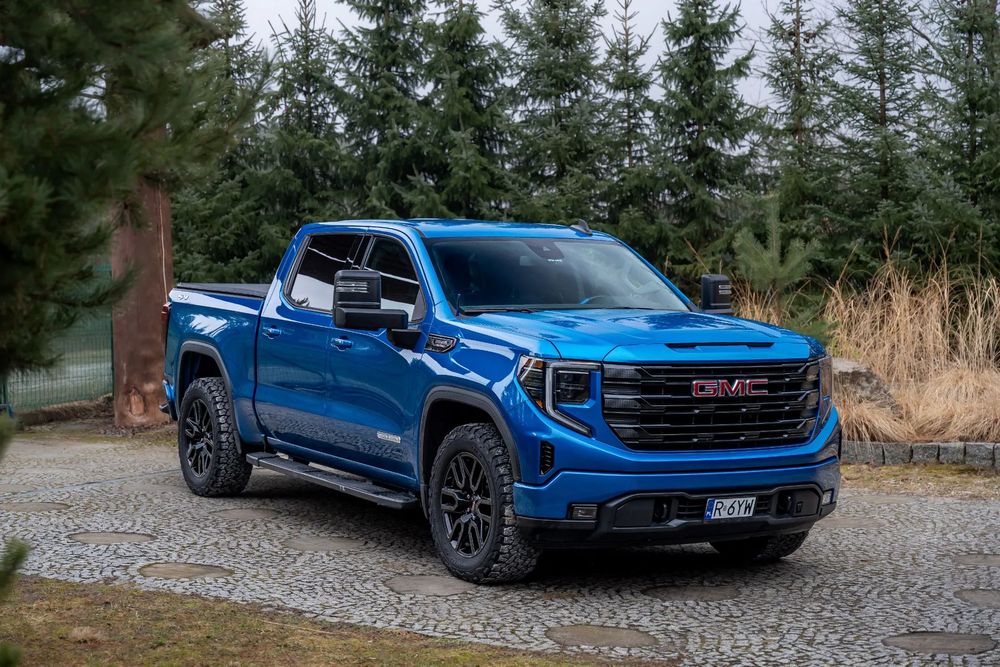 GMC Sierra