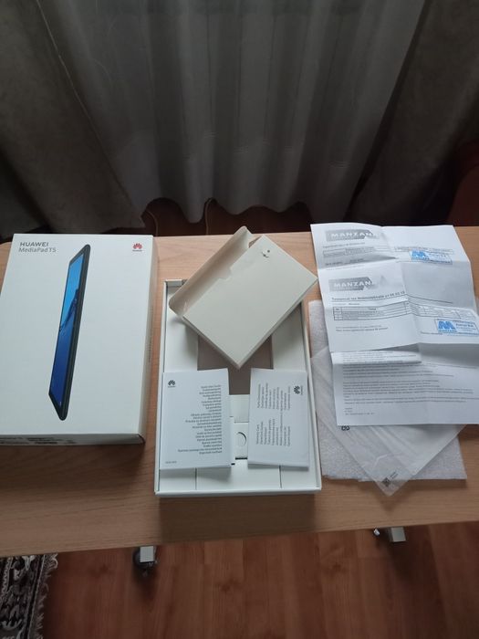Huawei MediaPad T5,3/32/256, Android 8,екран 10"