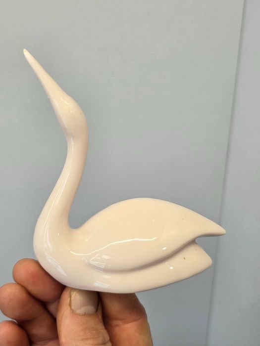 Porcelanowe łabędzie 2 sztuki.