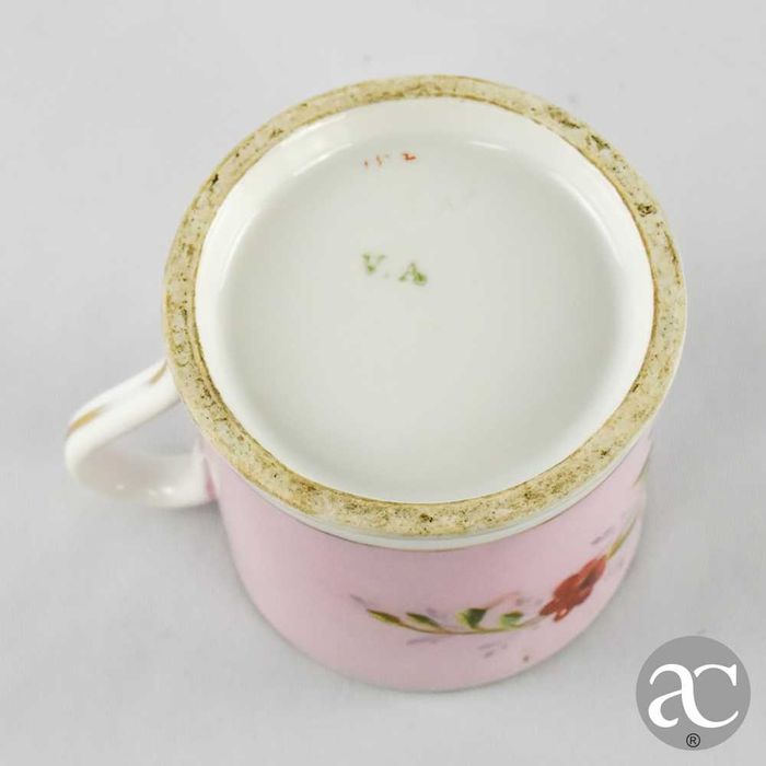 Caneca porcelana Vista Alegre, pintada à mão, 1ª metade do séc. XIX