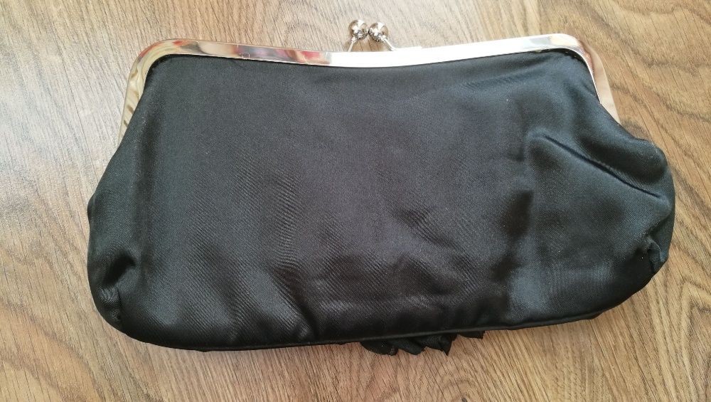 Torebka wizytowa czarna