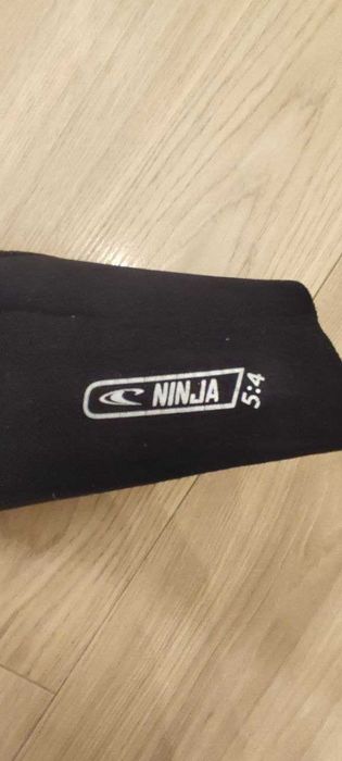 O'Neill Ninja 5/4mm Inverno — Tamanho LT (Excelente Estado)